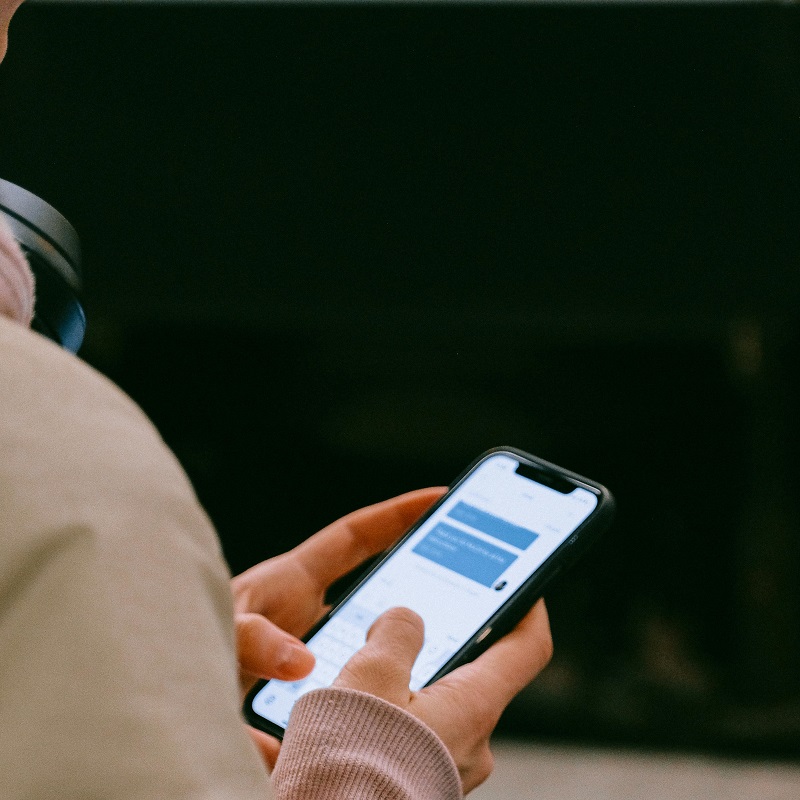 Social Media Cheating in Relationships